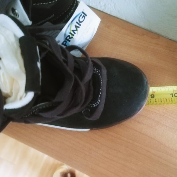 Boys Hi-Top Sneakers Shoes By PRIMIGI black Laces Kids Size US 13 (32) NWT - Picture 11 of 11